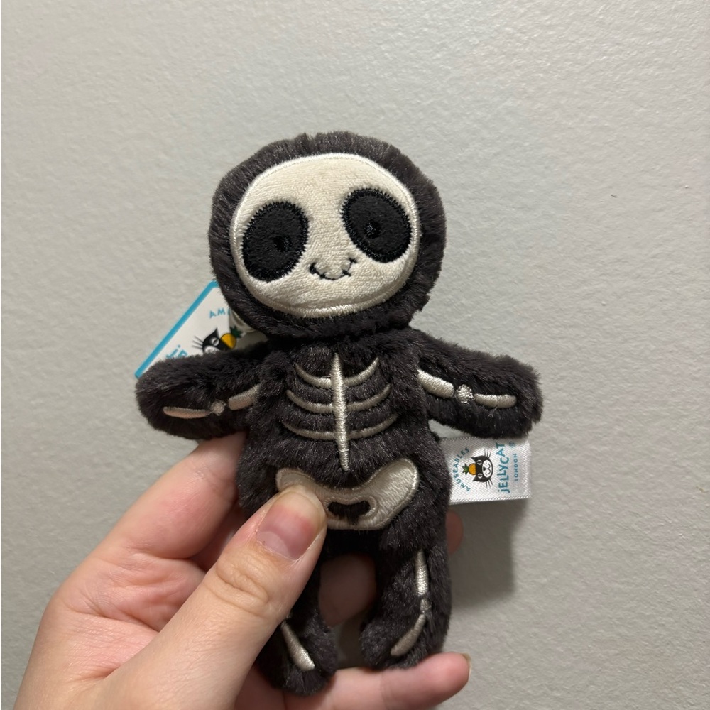 Jellycat Skeleton Bob bag charm